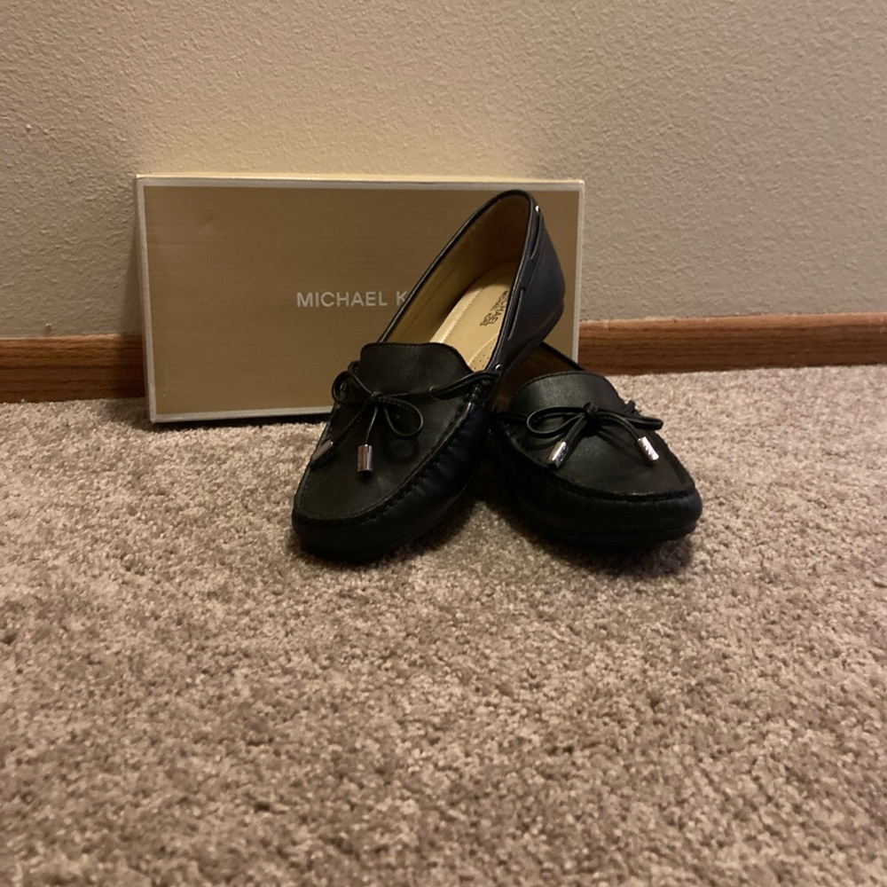 Michael Kors Black Loafers - Sutton Moc size 7.5